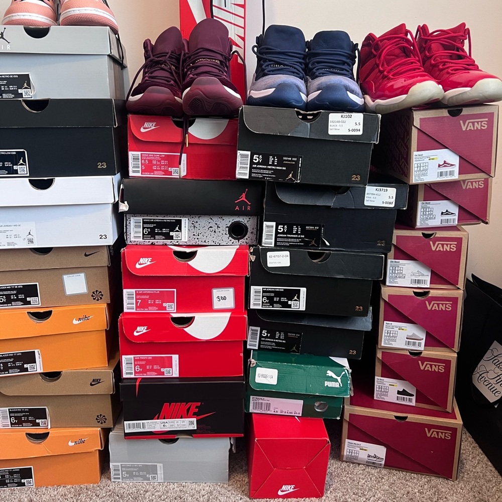 Multiple Brand Name YOUTH SHOES